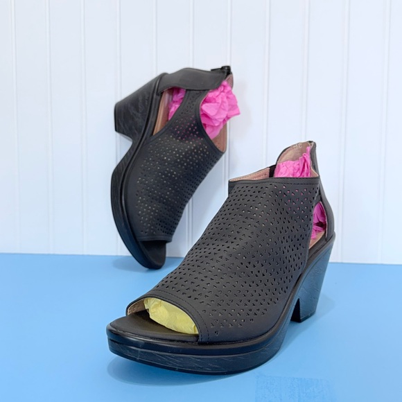 Soul Naturalizer Women’s Open toe Wedges Size 8.5 - Picture 16 of 17